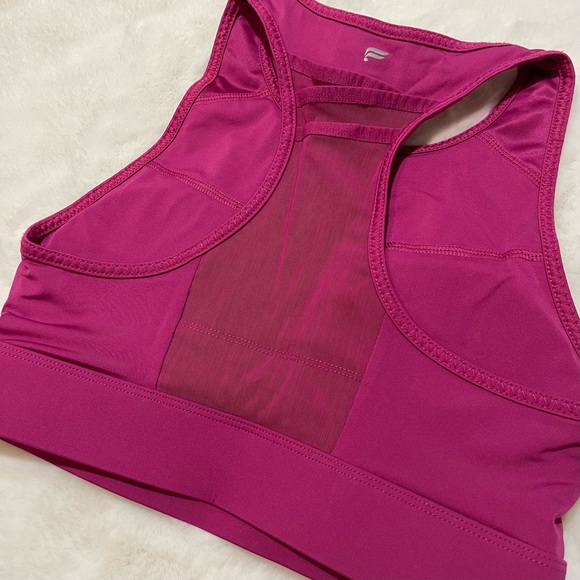 βVery Berryβ Trinity Sports Bra π The Fabletics Trinity High-Impact Sports Bra - Picture 9 of 11